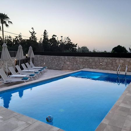 Platanias Villa Mirsini Екстериор снимка