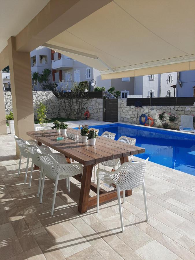 Platanias Villa Mirsini Екстериор снимка
