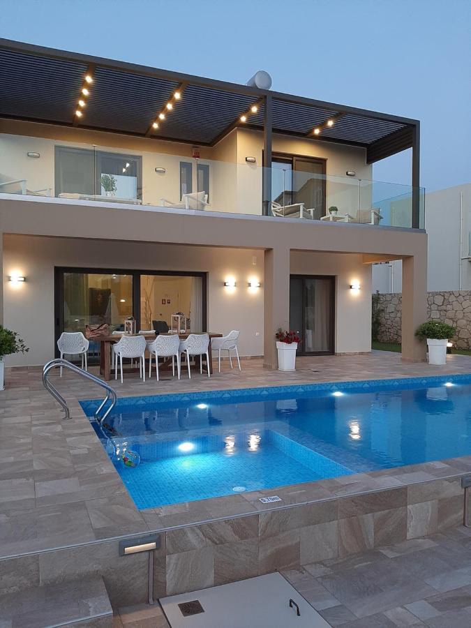 Platanias Villa Mirsini Екстериор снимка